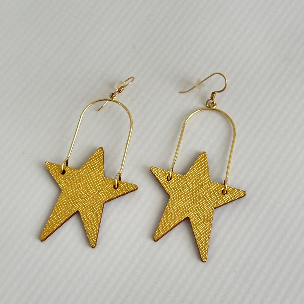 Nickel & Suede GOLD LEAF SUPERSTARS Earrings